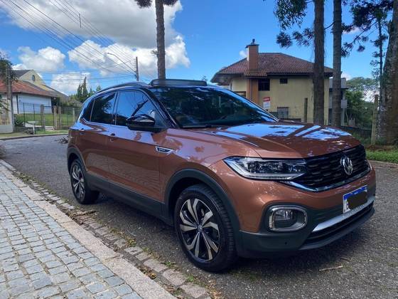 VOLKSWAGEN T-CROSS 1.4 250 TSI TOTAL FLEX HIGHLINE AUTOMÁTICO VOLKSWAGEN T-CROSS 1.4 250 TSI TOTAL FLEX HIGHLINE AUTOMÁTICO